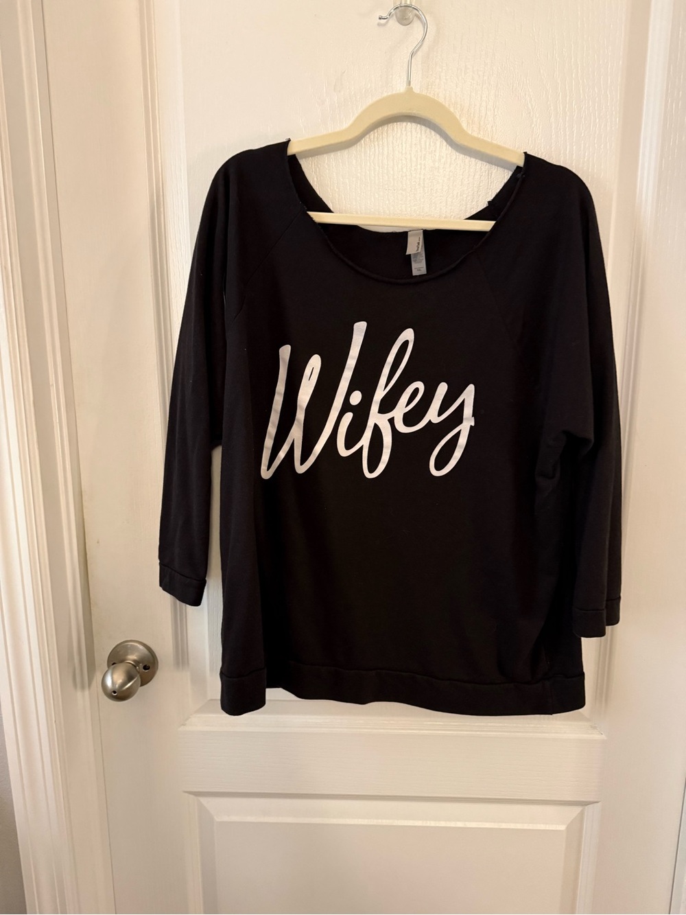 Women's Black 'Wifey' Pullover Sweatshirt